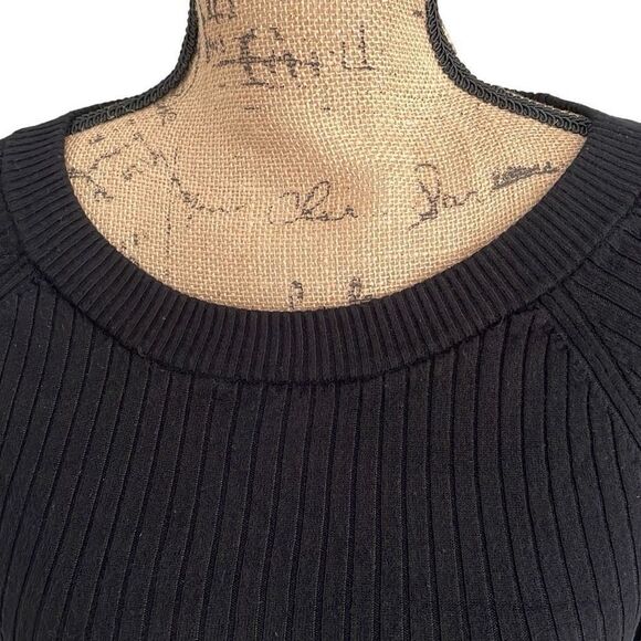 Express Stretch Black Ribbed Round Neck Sweater Top - Small Petite - Picture 2 of 5
